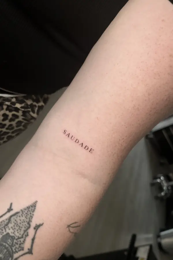 Tatuaje Letras Mayúsculas